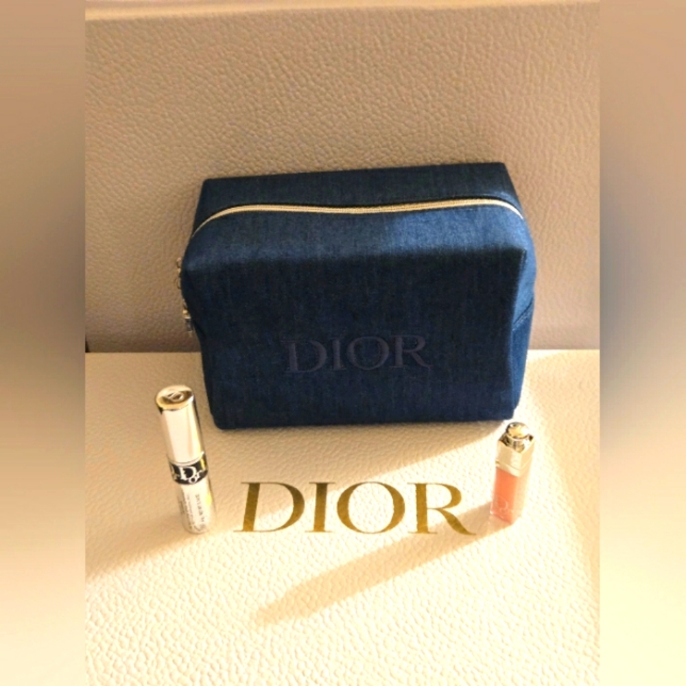 D Authentic Blue Pouch Silver Tone Star Zipper Mascara Lip Maximizer Gloss